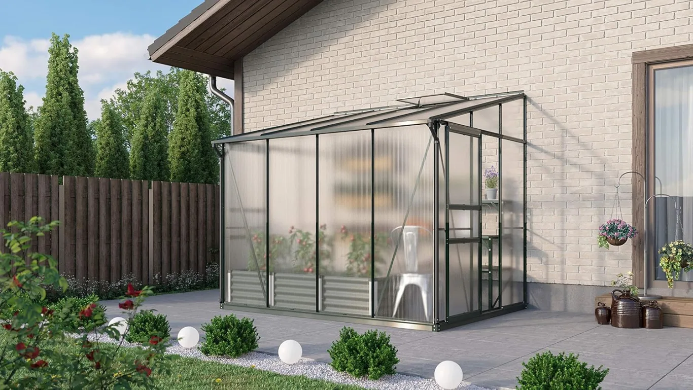 Gartenwelt Riegelsberger Anlehngewächshaus Ida - Ausführung: 5200 HKP 6 mm dunkelgrün, Fläche: ca. 5,2 m², mit 1 Dachfenster, Sockelmaß: 1,90 x 2,54 m - Bild 1