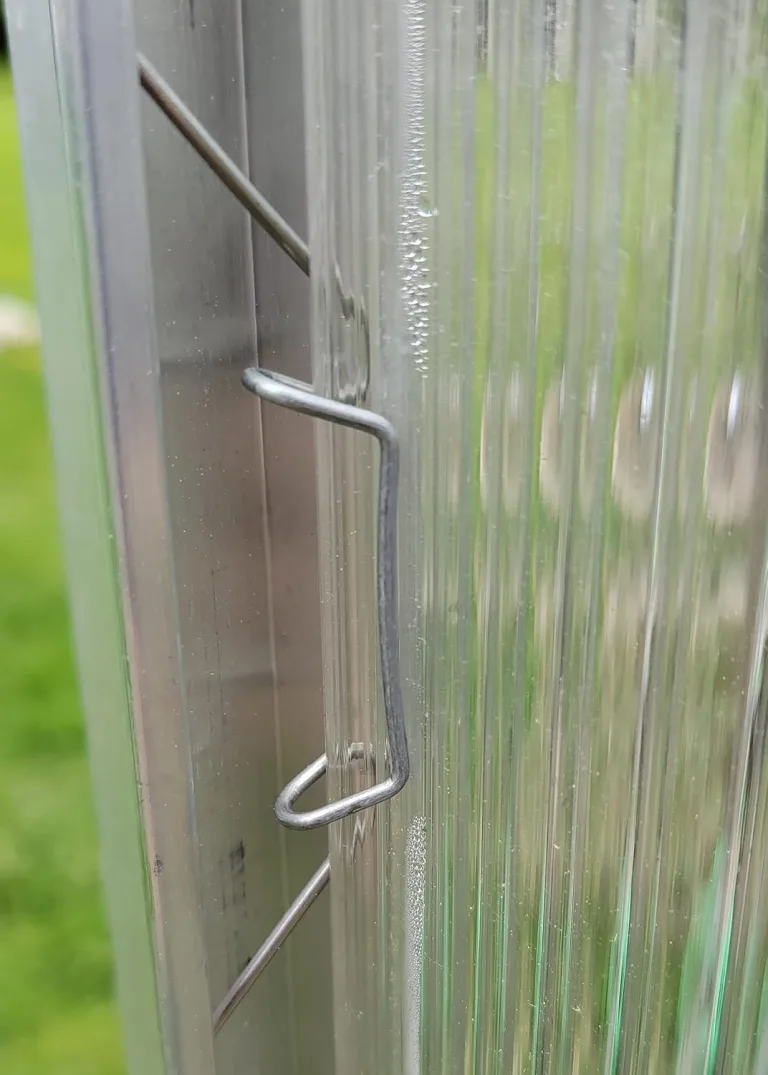 50 Stück Gewächshausklammern mit erhöhter Spannkraft | Gewächshausklemmen Zubehör zur sicheren Befestigung von Hohklammerplatten oder Glasscheiben in Gewächshäusern – Bild 3