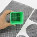 Jenngaoo 5 Stück Blumentopf Mesh Pad, Quadratische Blumenkübel Abdecknetz 30x20cm aus Kunststoff, Drainage Gitter gegen Bodenverlust für Garten, Balkon und Gewächshaus, Schwarz - Thumbnail 4