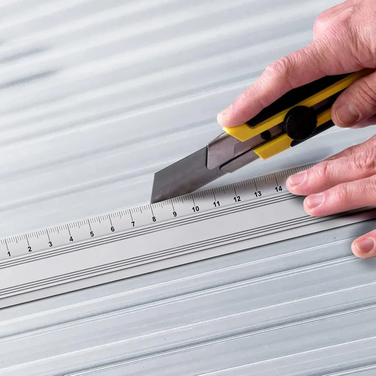 KARAT 10,25 m², Transparent 4 mm, Gewächshaus Stegplatten mit hoher Formbarkeit - 14 Stück - 60,5 x 121 cm - Hohlkammerplatten Doppelstegplatten aus Polycarbonat – Bild 4