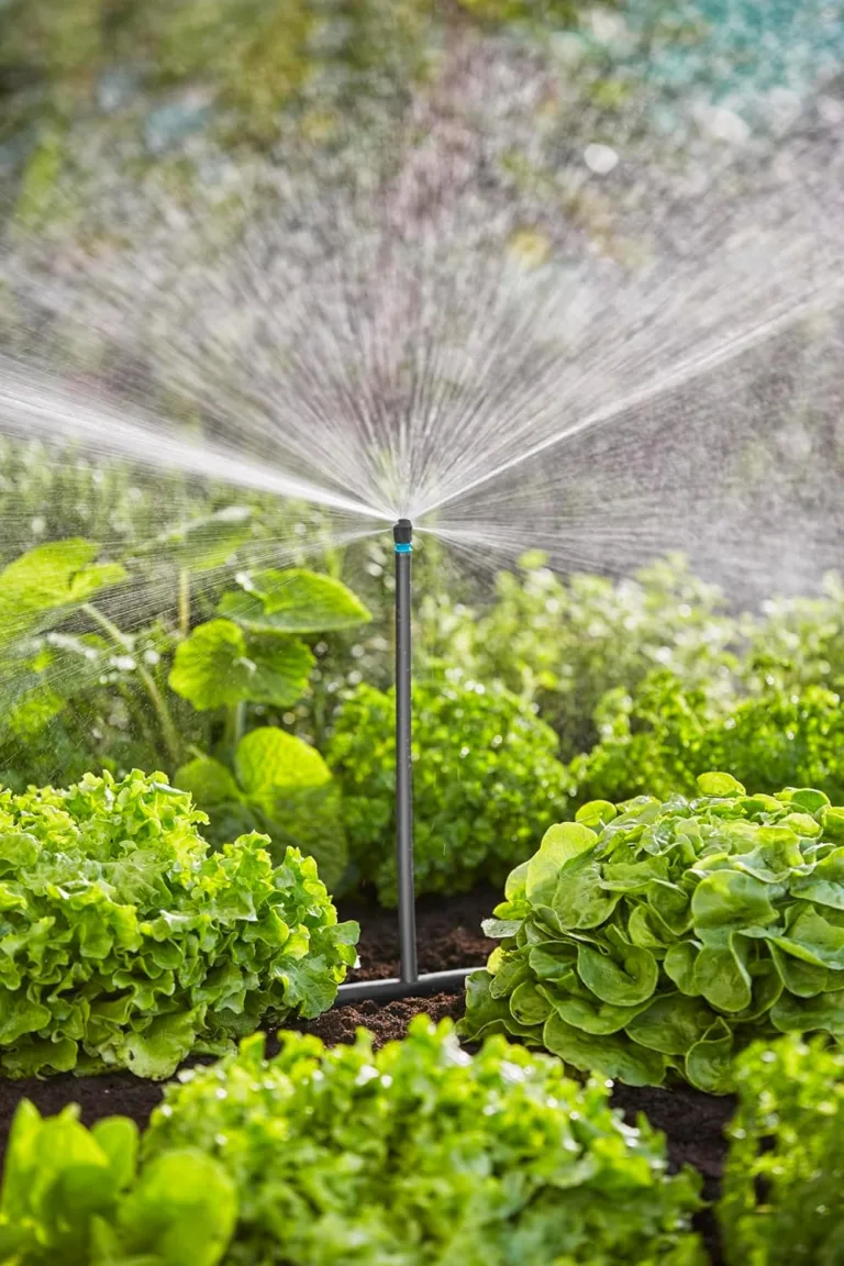 Gardena Micro-Drip-System Tropfbewässerung Set Gemüse-/Blumenbeet (60 m²): Starter-Set sofort einsatzbereit, wassersparendes Bewässerungssystem, einfache & flexible Verbindungstechnik (13450-20) – Bild 6