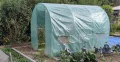 EraGreen Gitterfolie 1,5m x 5m - 280g/m² reißfeste Gewächshaus Folie mit Nagelrand, hoch UV-Stabil Gartenfolie für Tomatenhaus und Frühbeet, Gewebefolie - Thumbnail 6