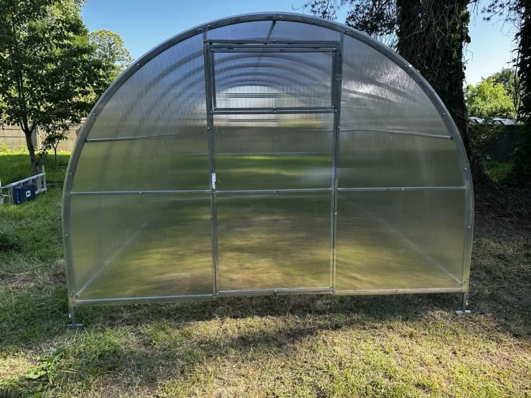 Gewächshaus Tunnel, Greenhouse für Garten, Kweekas, Tuinkas Tunnel 3 m, Greenhouse für Gemüsepflanzen, Stahlrahmen mit Polycarbonat, 1000 x 300 x 200 cm, 30 m² – Bild 4