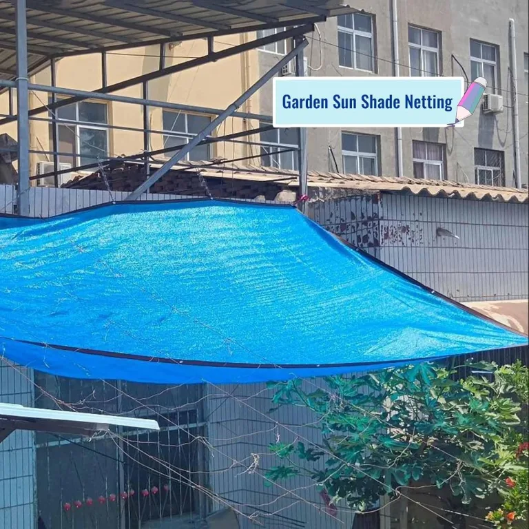 98 % Sonnenschutztuch mit Ösen, blaues Netzgewebe für den Außenbereich, ideal für Gewächshäuser, Pflanzenschutz und Zwinger (4 x 10 m) – Bild 4